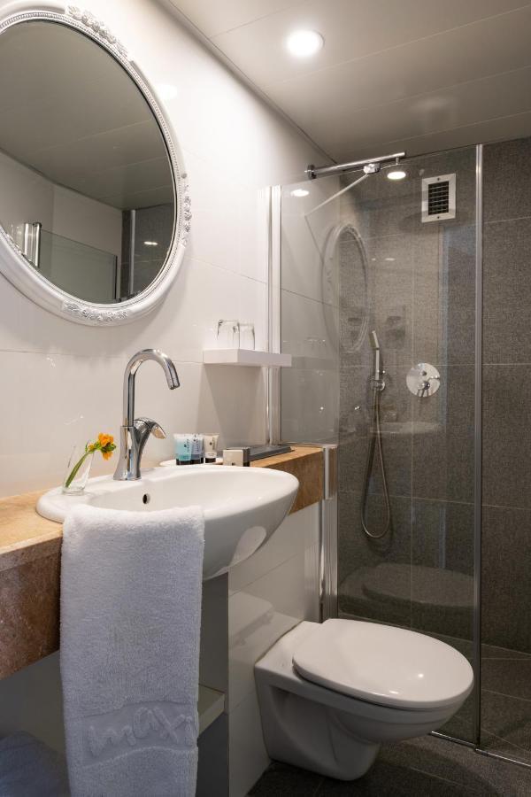 Maxim Design 3 Star Superior 3*