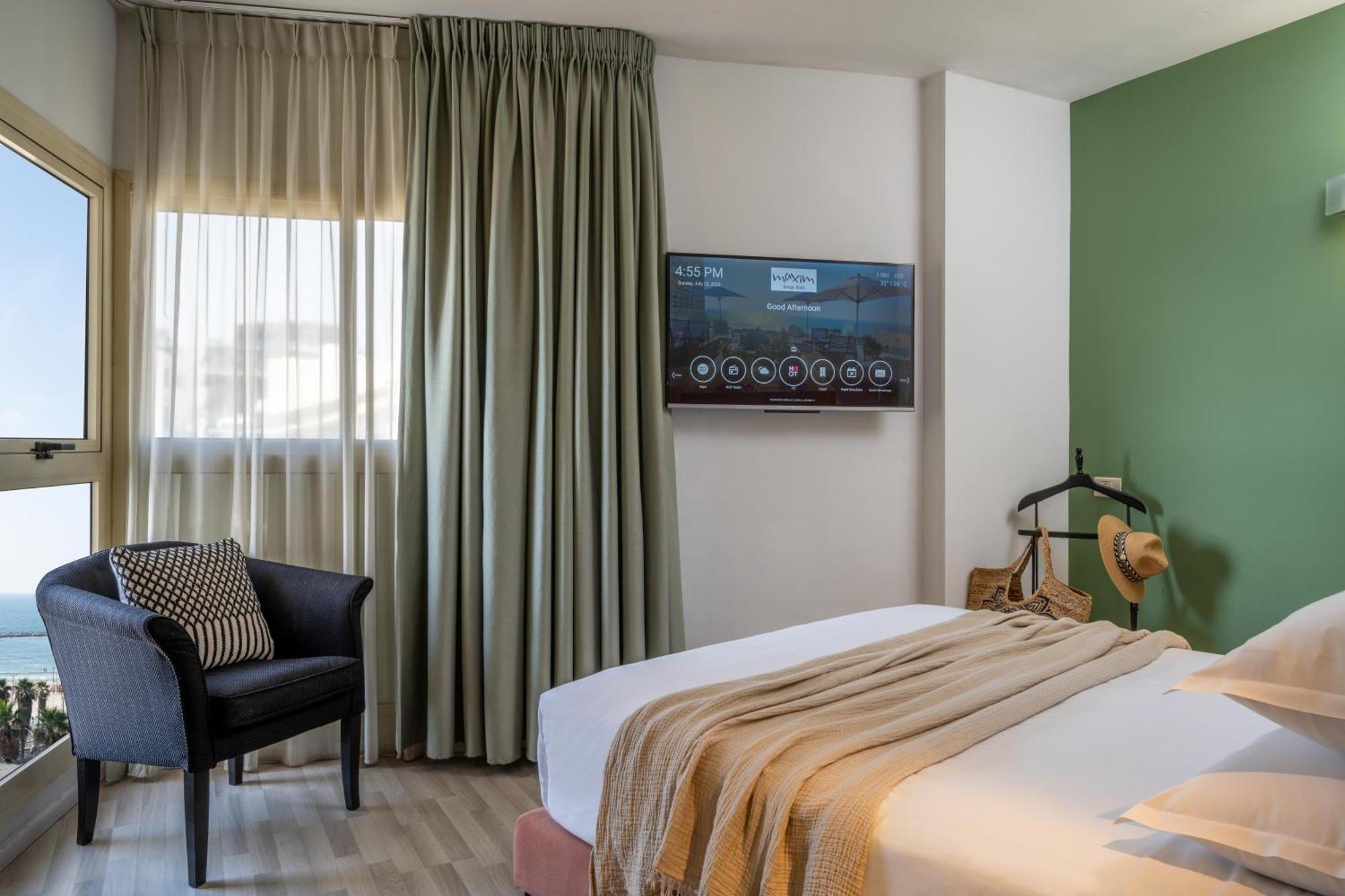 Maxim Design 3 Star Superior Отель 3*